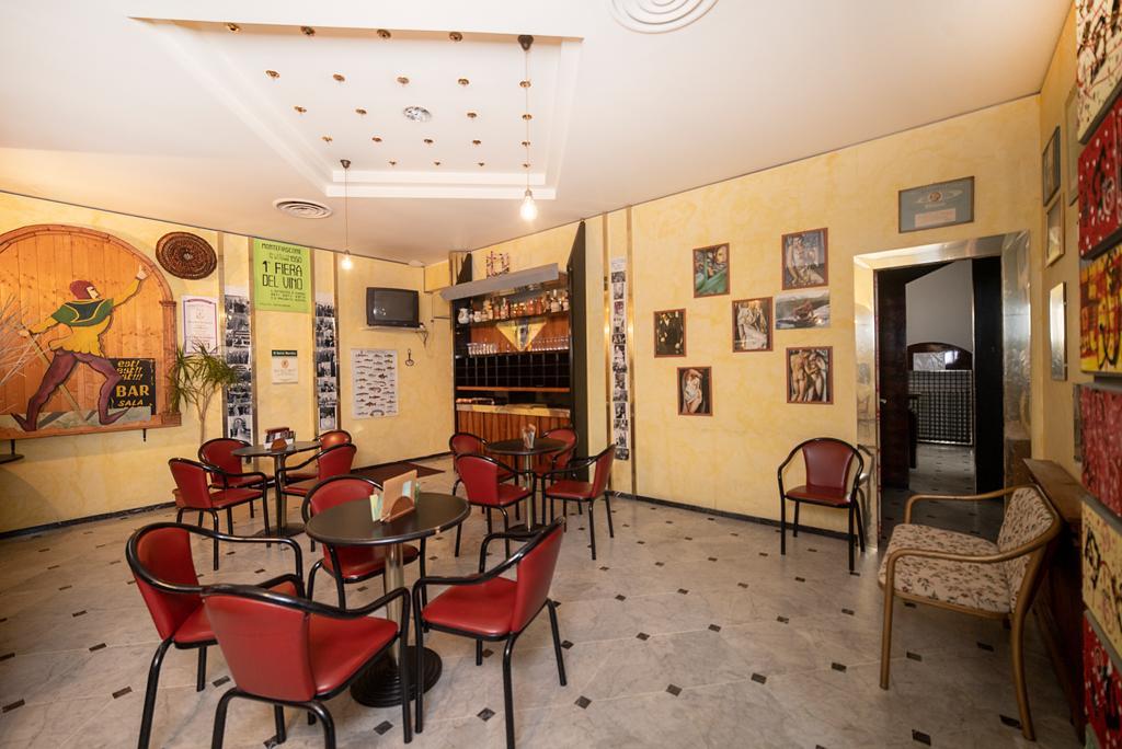 Hotel Italia & Lombardi Монтефьясконе Экстерьер фото